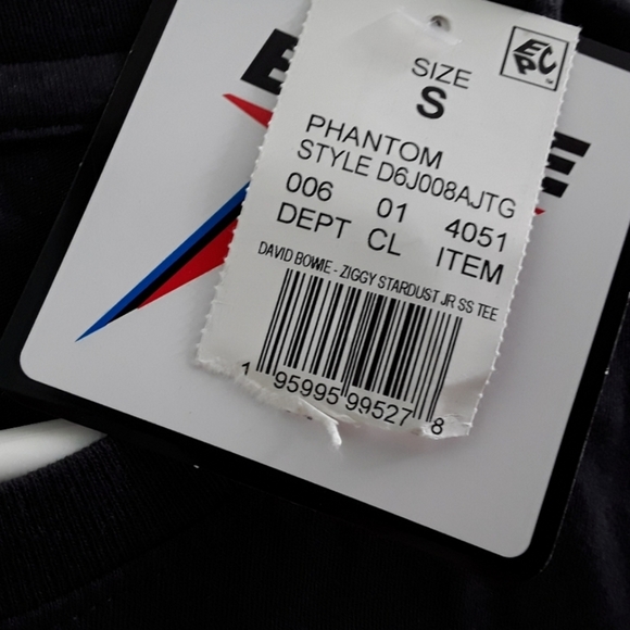 David Bowie Ziggy Stardust Graphic Band Tee NWT - Picture 6 of 9